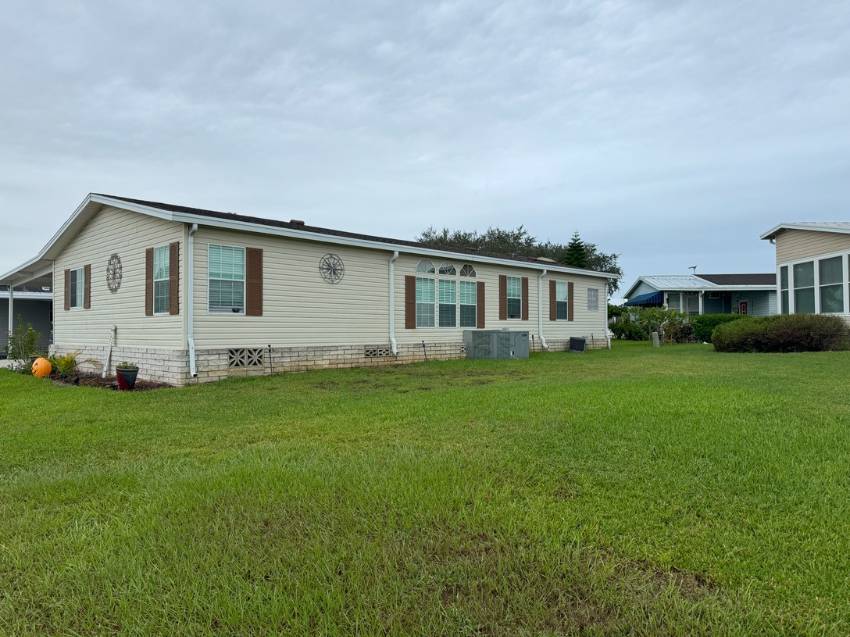 Winter Haven, FL Mobile Home for Sale located at 1224 Las Brisas Four Lakes Golf & Country Club